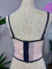 Corset con transparencia