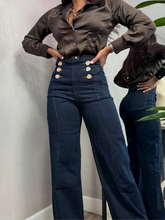 Denim jeans con Detalles en botones