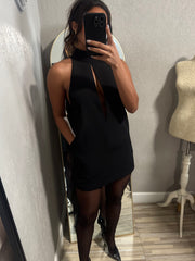 Mini vestido negro
