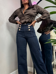 Denim jeans con Detalles en botones